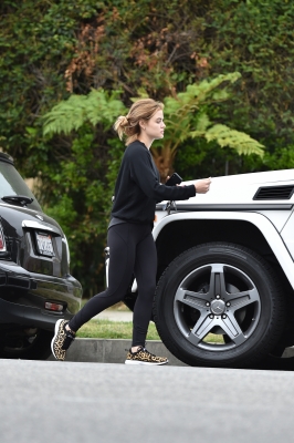 outinlosangeles11052018-014.jpg