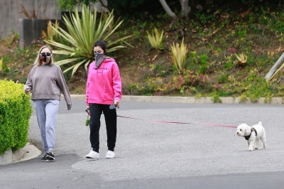 outinstudiocity120420-016.jpg