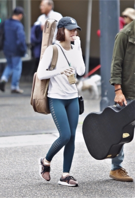 outinvancouver100917-014.jpg
