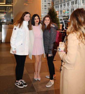 outsidebroadwayconnyc-009.jpg