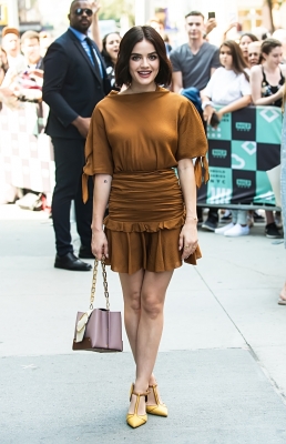 HQ
