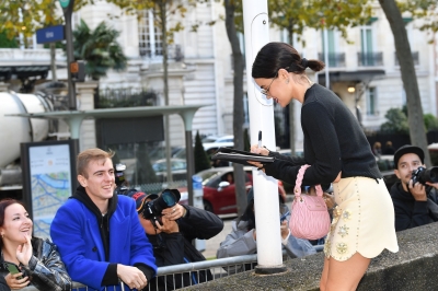 outsidemiumiu051021-015.jpg