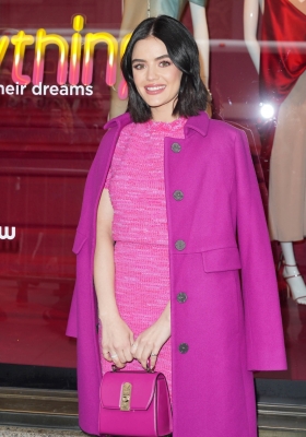 HQ
