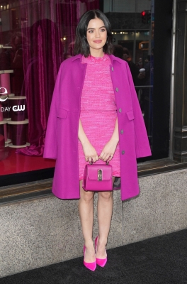 HQ
