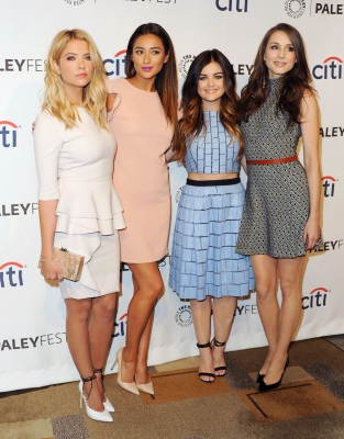 paleyfest160314-074.jpg