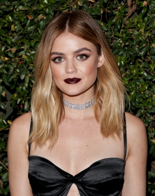 HQ
