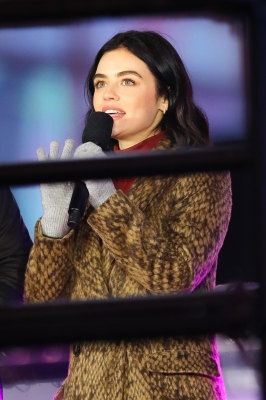 rehearshnyc291219-005.jpg