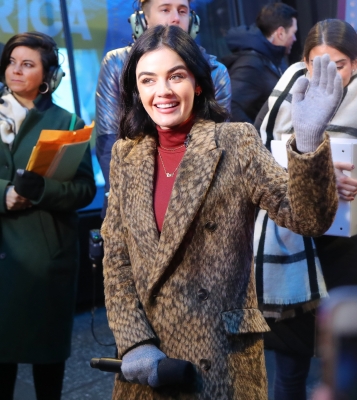 rehearshnyc291219-010.jpg