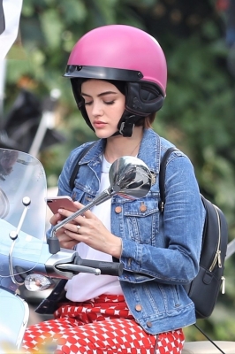 HQ
