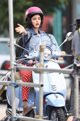 HQ

