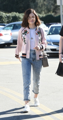 HQ
