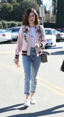 HQ
