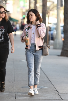 HQ

