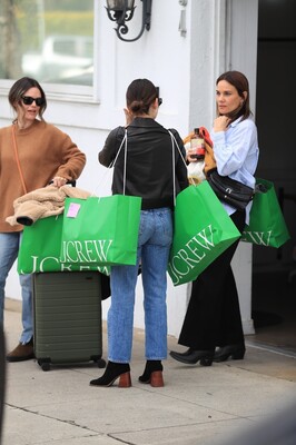 shoppingbh080224-010.jpg