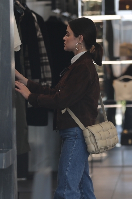 shoppingbh101122-038.JPG