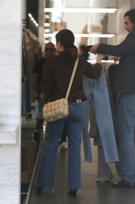 shoppingbh101122-076.JPG