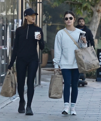 shoppingla061122-003.JPG