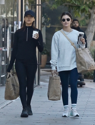 shoppingla061122-006.JPG