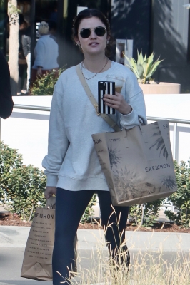 shoppingla061122-016.JPG