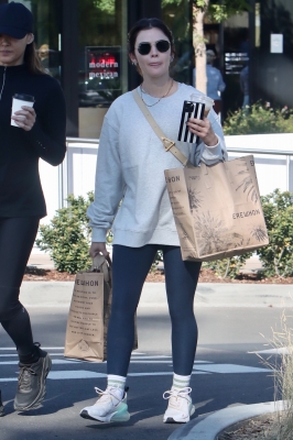 shoppingla061122-027.JPG