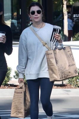 shoppingla061122-031.JPG