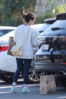 shoppingla061122-038.JPG