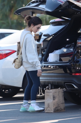 shoppingla061122-040.JPG