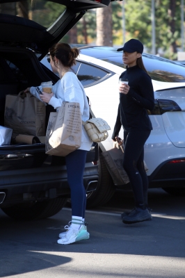 shoppingla061122-059.JPG