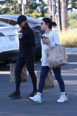 shoppingla061122-060.JPG