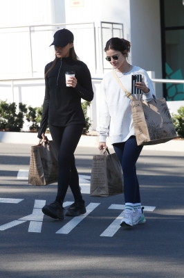 shoppingla061122-066.JPG