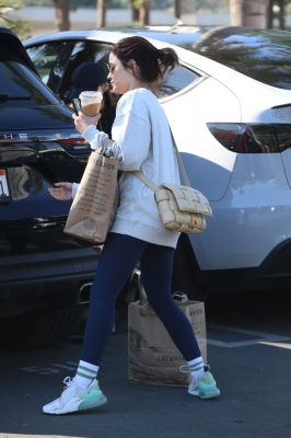 shoppingla061122-068.JPG