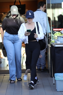 shoppingla290824-006.jpg