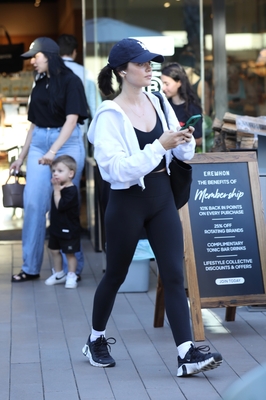 shoppingla290824-009.jpg