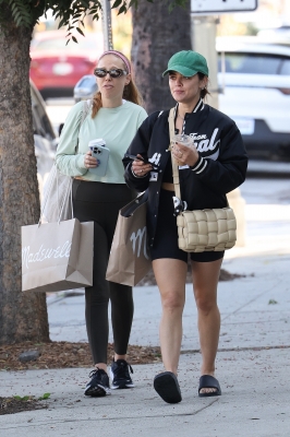 shoppingla291022-050.JPG