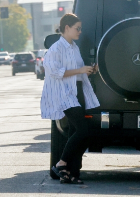 shoppingsc090422-095.jpg