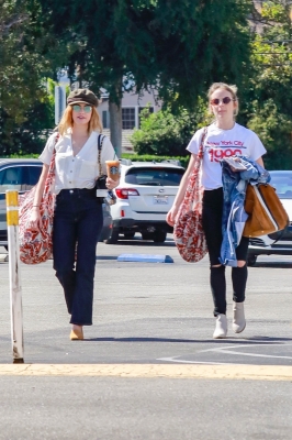 shoppingsc111218-007.jpg