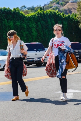 shoppingsc111218-008.jpg