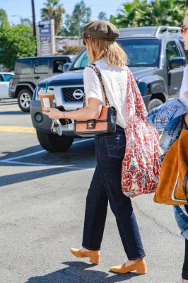 shoppingsc111218-016.jpg