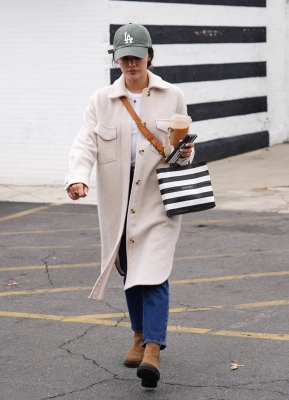 shoppingsc301222-011.JPG