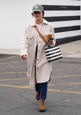 shoppingsc301222-024.JPG