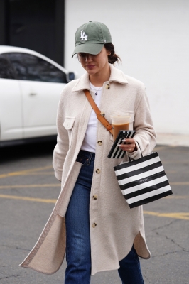shoppingsc301222-068.JPG