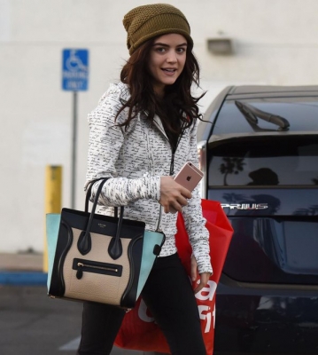shoppingwh061215-004.jpg