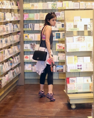 shopscity310315-010.jpg