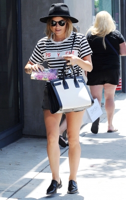 shopwh060715-001.JPG