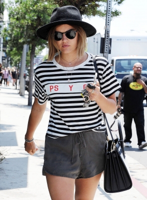 shopwh060715-013.JPG