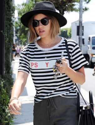 shopwh060715-014.JPG