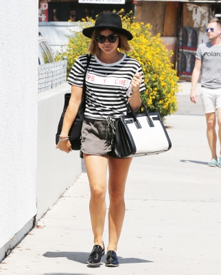 shopwh060715-064.jpg