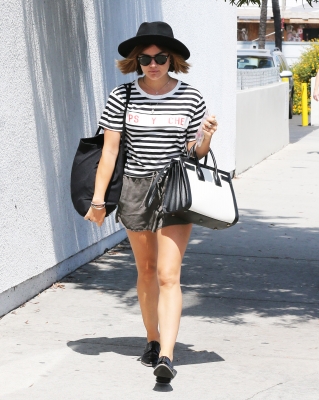 shopwh060715-072.jpg