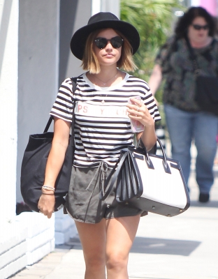 shopwh060715-082.jpg