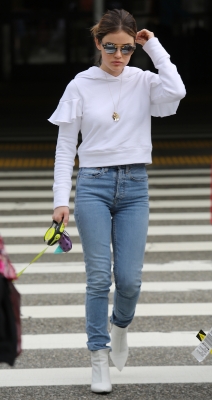 HQ
